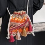 New ins one-shoulder messenger bag fashionable tassel bag