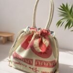Simple and stylish drawstring closure, canvas tote bag, small and lightweight - Image 4