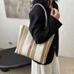 Large capacity canvas bag for women, new stylish shoulder bag - Image 4