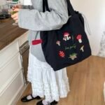 Canvas bag, new style, casual and versatile shoulder bag, suitable for students going to class - Image 5