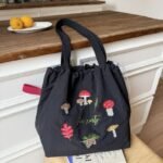 Canvas bag, new style, casual and versatile shoulder bag, suitable for students going to class - Image 16