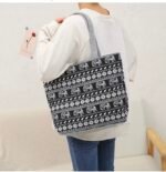 Amazon rainforest style shoulder bag/handbag made of cotton and linen - Image 11