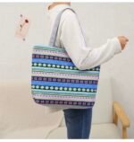 Amazon rainforest style shoulder bag/handbag made of cotton and linen - Image 15