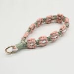 Mobile phone charm cord, cotton rope, handmade woven daisy flower keychain/bag buckle - Image 2