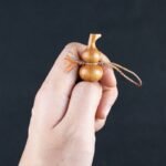 Peach wood gourd mobile phone pendant, antique style handmade woven car key chain - Image 5