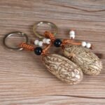 Pure natural Bodhi seed car keychain, medium-sized Bodhi seed keychain/bag charm - Image 2