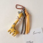 New handmade fabric giraffe-shaped decorative pendant chain, cute cartoon keychain/bag decoration/phone chain - Image 3