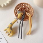 New handmade fabric giraffe-shaped decorative pendant chain, cute cartoon keychain/bag decoration/phone chain