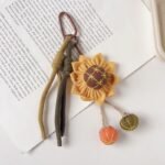Handmade sunflower-shaped decorations, cute cartoon keychains/bag charms/phone chains - Image 2