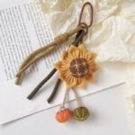 Handmade sunflower-shaped decorations, cute cartoon keychains/bag charms/phone chains - Image 4