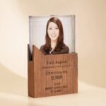 The trophy can be customized with text, making it suitable for annual award ceremonies and school award ceremonies.