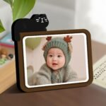 Custom-designed integrated photo frame - a cute cat version - perfect for recording a child's growth journey